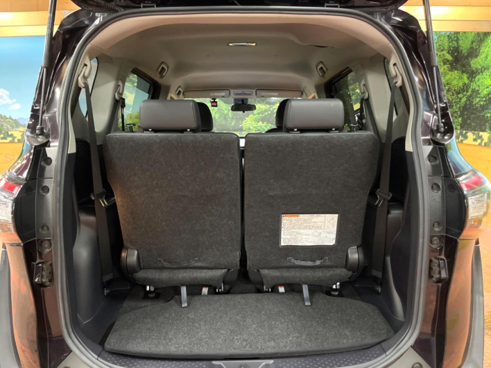 2017 Toyota Sienta DBA-NSP170G (UW-6a2f6d2998bfb)[17]