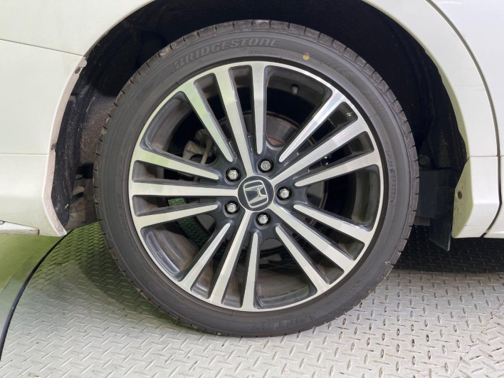 2013 Honda Odyssey DBA-RC1 (UW-6a2f6d2fd93fd)[23]