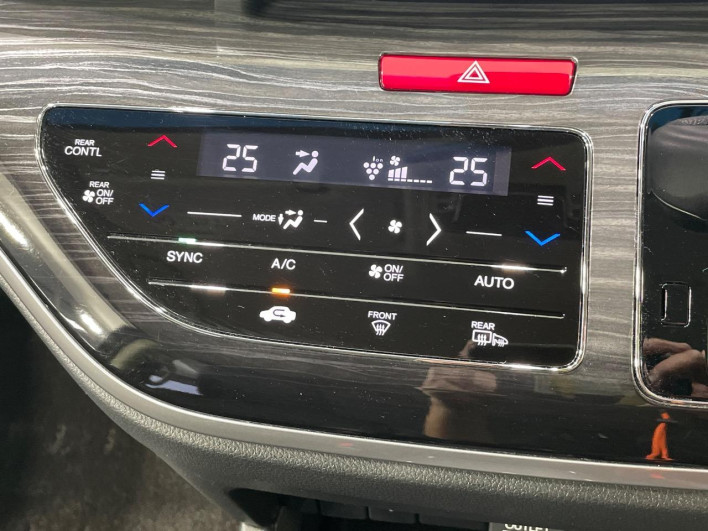 2017 Honda Odyssey Hybrid DAA-RC4 (UW-6a2f6d3196622)[10]