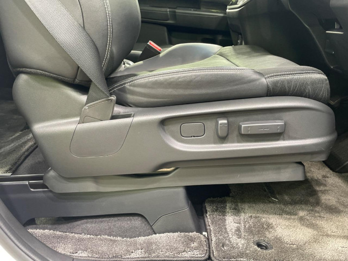2017 Honda Odyssey Hybrid DAA-RC4 (UW-6a2f6d3196622)[20]