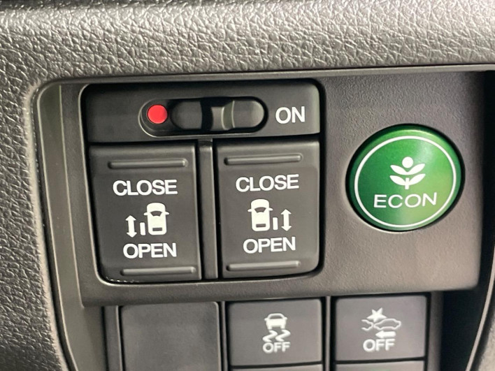 2017 Honda Odyssey Hybrid DAA-RC4 (UW-6a2f6d3196622)[14]
