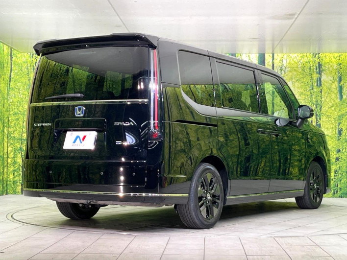 2022 Honda Step Wagon 6AA-RP8 (UW-6a2f6d34c95e1)[16]