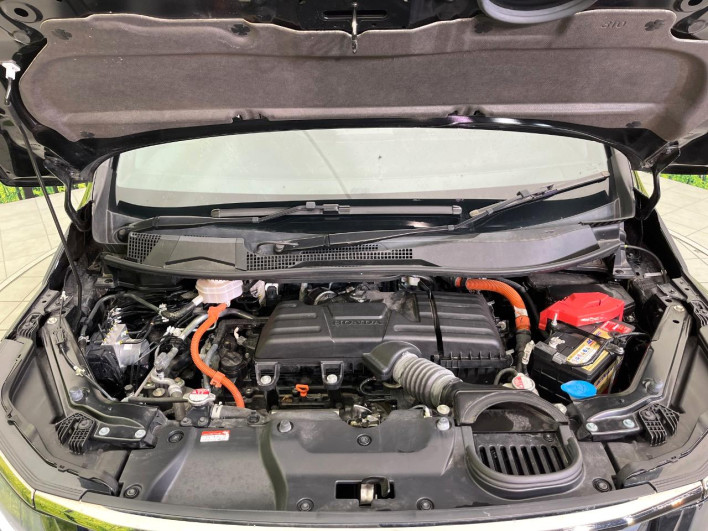 2022 Honda Step Wagon 6AA-RP8 (UW-6a2f6d34c95e1)[4]
