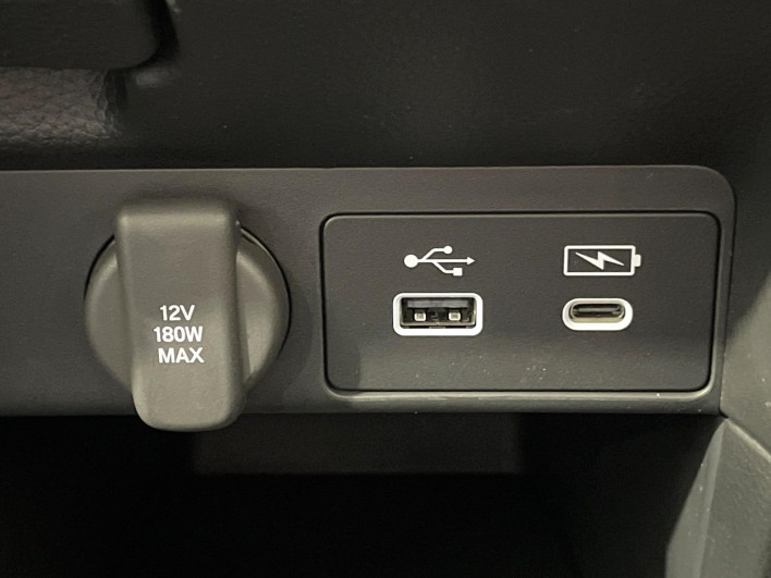 2023 Honda Step Wagon 6AA-RP8 (UW-6a2f6d357e12a)[27]