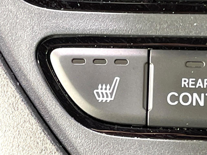 2023 Honda Step Wagon 6AA-RP8 (UW-6a2f6d357e12a)[21]