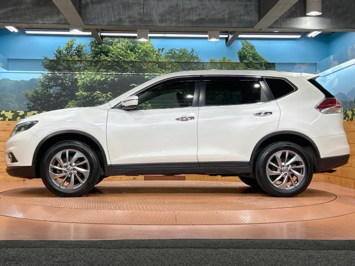 2017 Nissan X-Trail DBA-T32 (UW-6a2f6d4cceccf)[15]