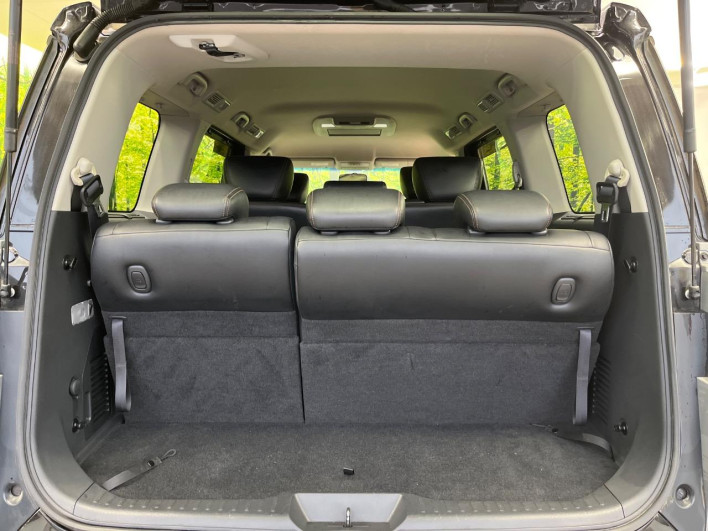 2011 Nissan Elgrand DBA-TE52 (UW-6a2f6d4ebb07b)[4]