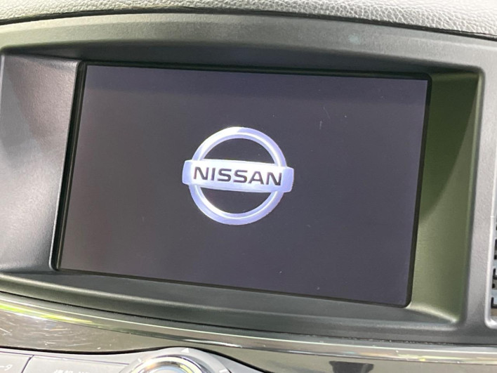 2011 Nissan Elgrand DBA-TE52 (UW-6a2f6d4ebb07b)[15]