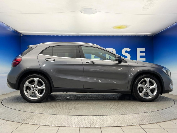 2017 Mercedes Benz GLA Class DBA-156947 (UW-6a2f6d66b627b)[23]