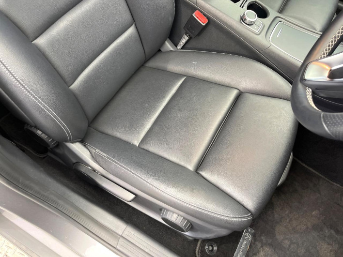 2017 Mercedes Benz GLA Class DBA-156947 (UW-6a2f6d66b627b)[28]
