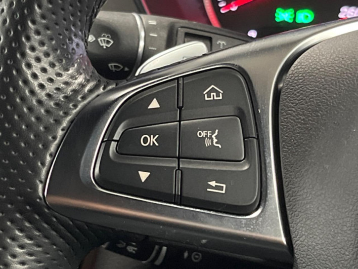2017 Mercedes Benz GLC LDA-253905C (UW-6a2f6d6709e5e)[11]