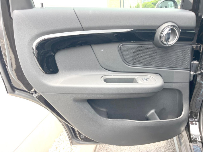 2021 Rover Mini 3DA-42BT20 (UW-6a2f6d6a92fe8)[19]