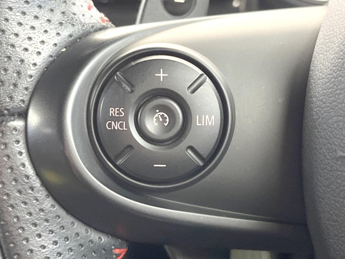 2017 Rover Mini DBA-LN20 (UW-6a2f6d6b8a027)[25]