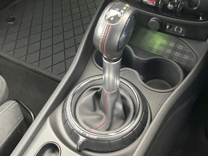2017 Rover Mini DBA-LN20 (UW-6a2f6d6b8a027)[19]