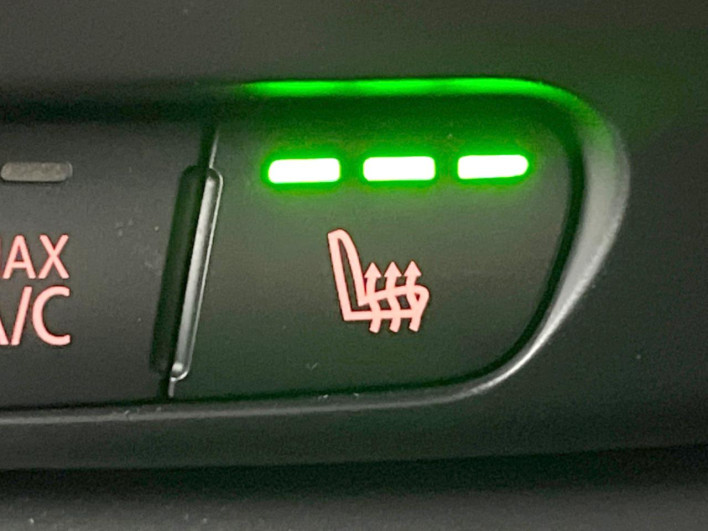 2017 Rover Mini DBA-LN20 (UW-6a2f6d6b8a027)[16]