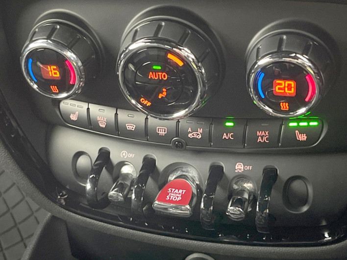 2017 Rover Mini DBA-LN20 (UW-6a2f6d6b8a027)[20]