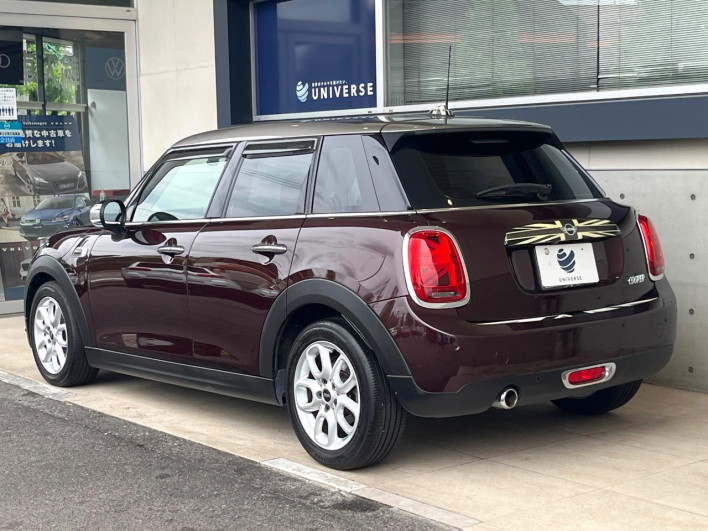 2018 Rover Mini DBA-XU15M (UW-6a2f6d6d2b8eb)[10]