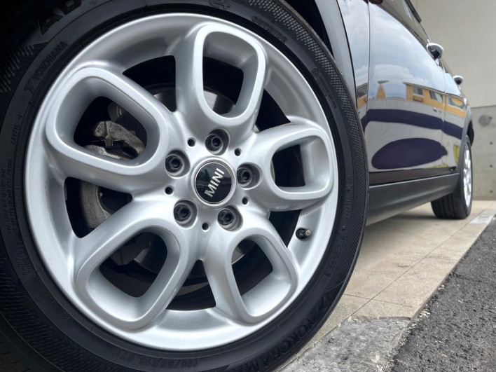 2018 Rover Mini DBA-XU15M (UW-6a2f6d6d2b8eb)[6]