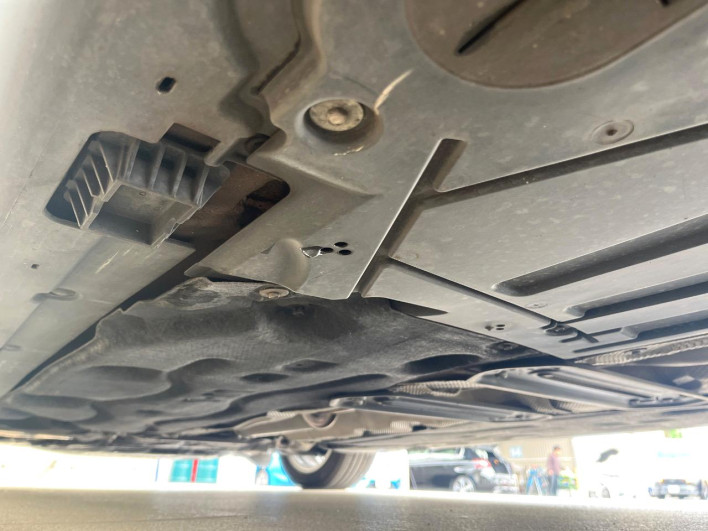 2018 Rover Mini DBA-XU15M (UW-6a2f6d6d2b8eb)[27]