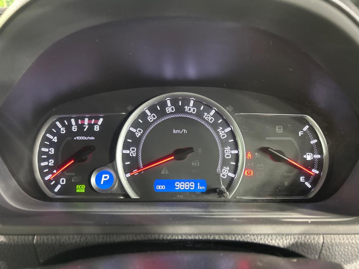 2014 Toyota Voxy DBA-ZRR85W (UW-6a2f6d800b2aa)[26]