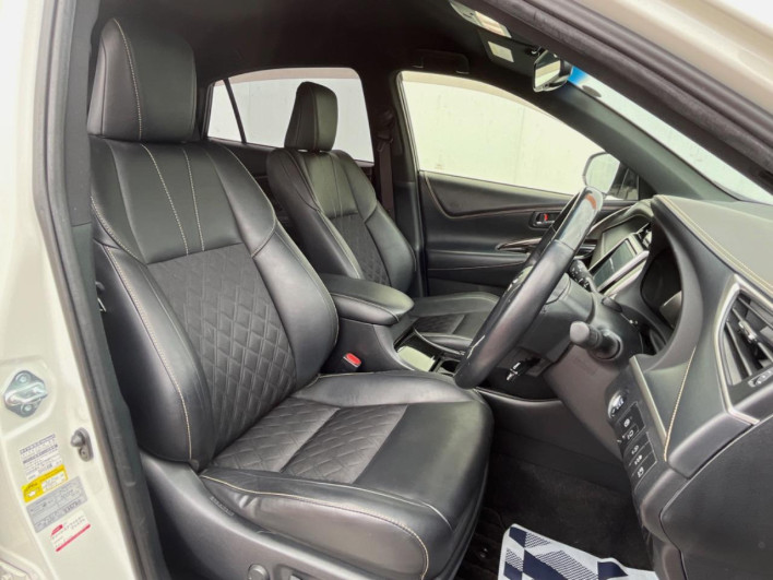 2017 Toyota Harrier DBA-ZSU60W (UW-6a2f6d8606fb6)[19]