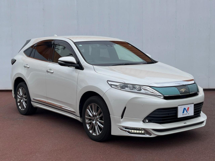 2017 Toyota Harrier DBA-ZSU60W (UW-6a2f6d8606fb6)[16]