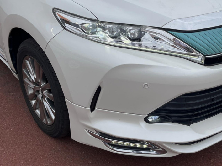 2017 Toyota Harrier DBA-ZSU60W (UW-6a2f6d8606fb6)[13]