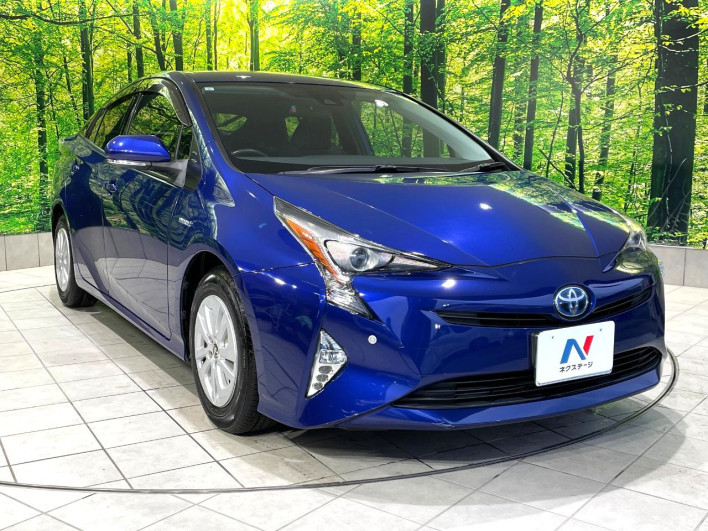 2017 Toyota Prius DAA-ZVW50 (UW-6a2f6d8e61d07)[22]