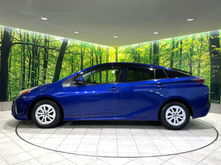 2017 Toyota Prius DAA-ZVW50 (UW-6a2f6d8e61d07)[7]