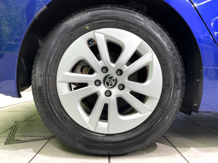 2017 Toyota Prius DAA-ZVW50 (UW-6a2f6d8e61d07)[28]