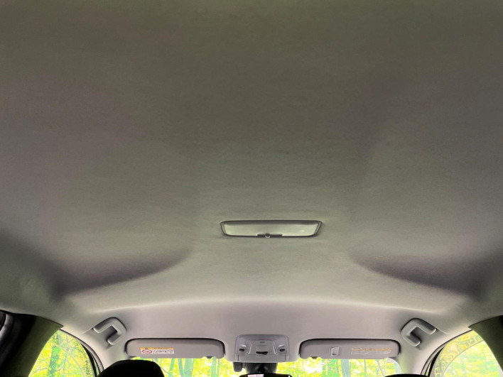2017 Toyota Prius DAA-ZVW50 (UW-6a2f6d8e61d07)[16]