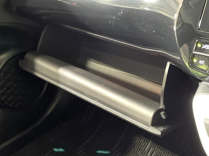 2016 Toyota Prius DAA-ZVW50 (UW-6a2f6d8f5949c)[13]