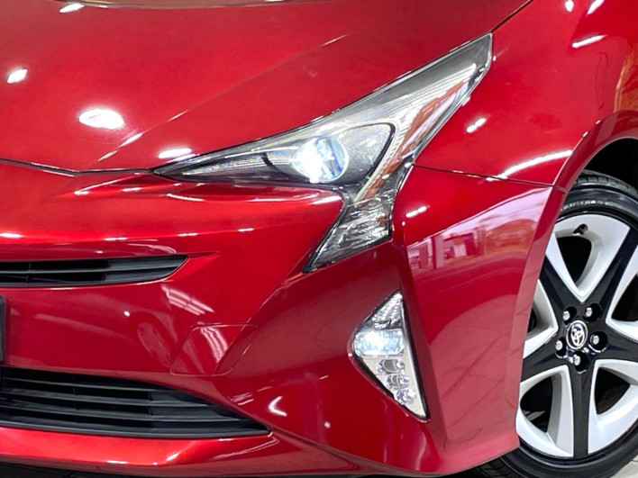 2016 Toyota Prius DAA-ZVW50 (UW-6a2f6d8f5949c)[9]