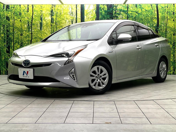 2017 Toyota Prius DAA-ZVW50 (UW-6a2f6d8fa9b93)[0]