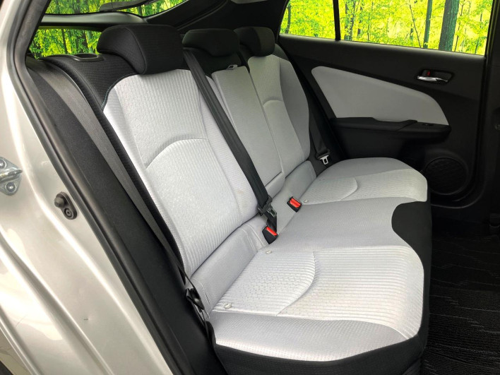 2017 Toyota Prius DAA-ZVW50 (UW-6a2f6d8fa9b93)[28]