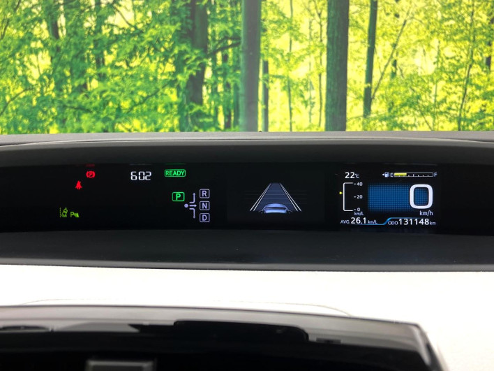 2017 Toyota Prius DAA-ZVW50 (UW-6a2f6d8fa9b93)[12]