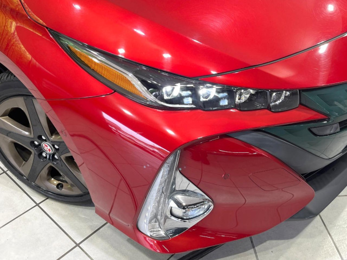 2017 Toyota Prius PHV DLA-ZVW52 (UW-6a2f6d93d098a)[21]