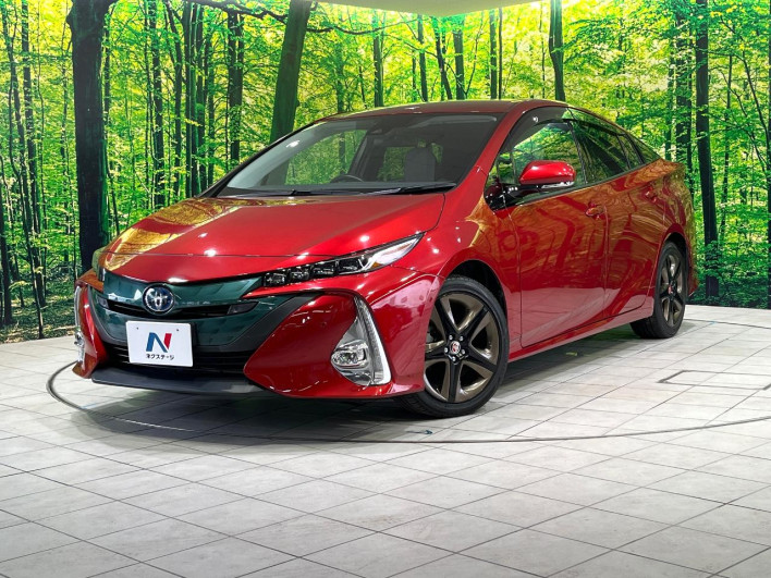 2017 Toyota Prius PHV DLA-ZVW52 (UW-6a2f6d93d098a)[0]