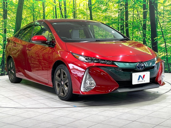 2017 Toyota Prius PHV DLA-ZVW52 (UW-6a2f6d93d098a)[18]