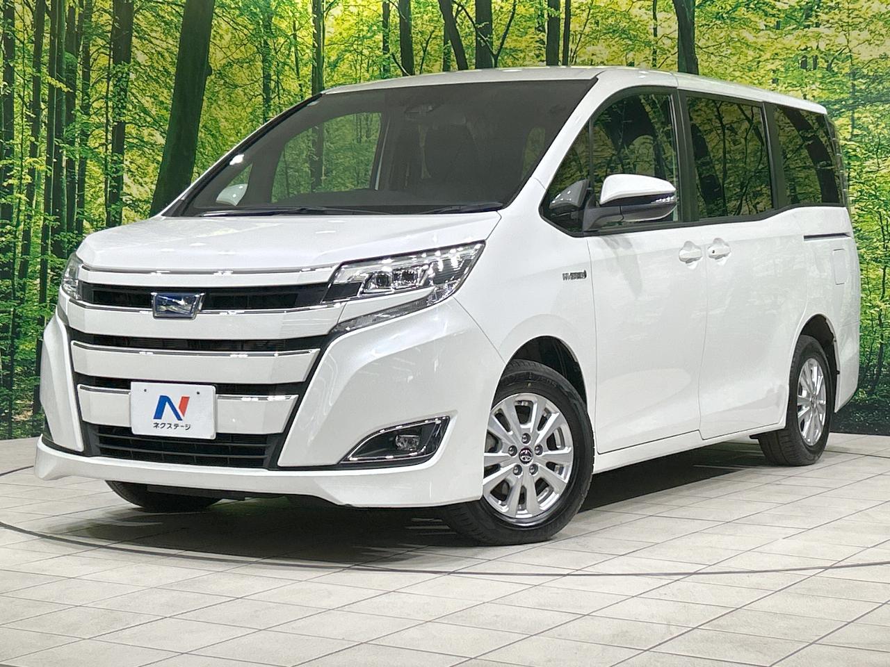 2017 Toyota Noah DAA-ZWR80G