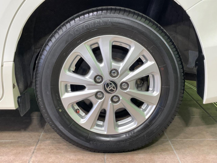 2020 Toyota Noah DAA-ZWR80G (UW-6a2f6d9a9f43f)[9]