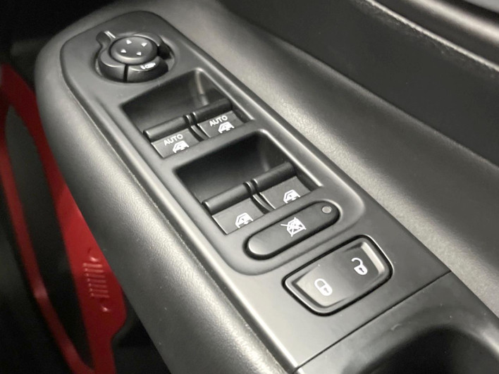 2017 Chrysler Jeep Renegade ABA-BU24 (UW-6a30bd42a87a9)[21]