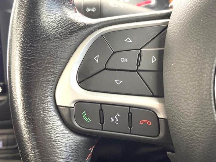 2017 Chrysler Jeep Renegade ABA-BU24 (UW-6a30bd42a87a9)[28]