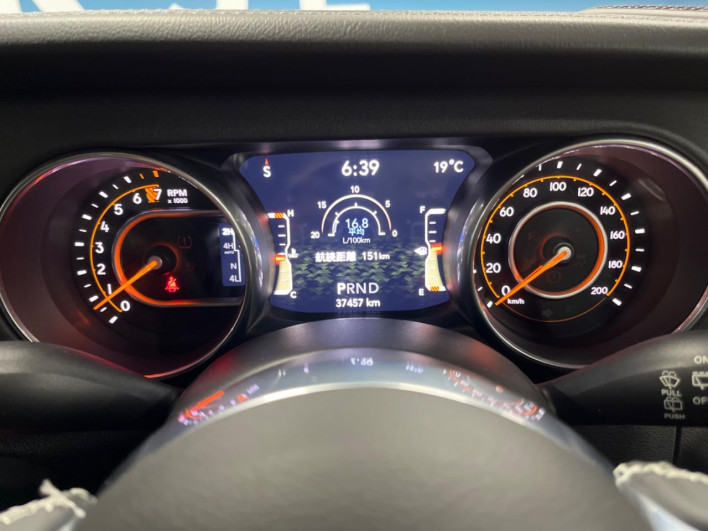2019 Chrysler Jeep Wrangler Unlimited ABA-JL36L (UW-6a30bd4622eb1)[16]