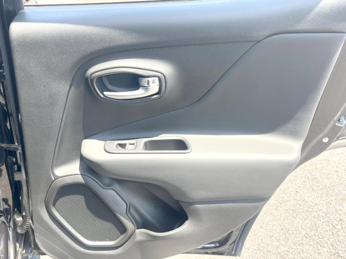 2021 Chrysler Jeep Renegade 3BA-BV13PM (UW-6a30bd4792390)[18]