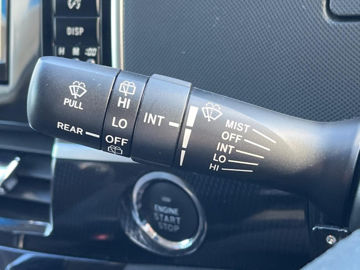 2012 Toyota Estima DBA-ACR50W (UW-6a30bd5a4b868)[23]