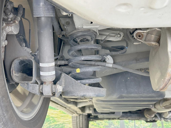 2014 Toyota Estima DBA-ACR50W (UW-6a30bd5b511a5)[19]