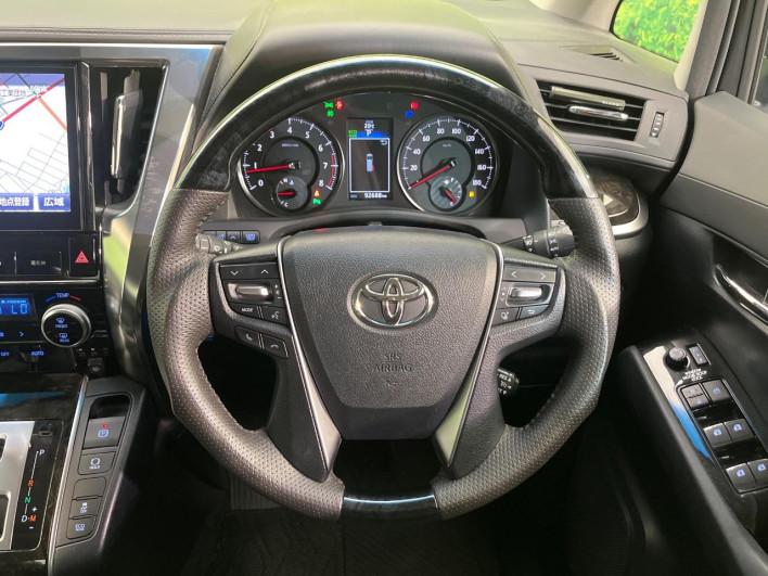 2016 Toyota Vellfire DBA-AGH30W (UW-6a30bd5cf0f6d)[26]