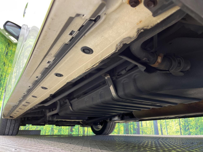 2016 Toyota Vellfire DBA-AGH30W (UW-6a30bd5cf0f6d)[7]