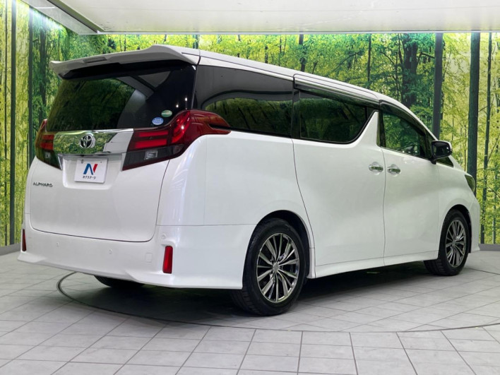 2017 Toyota Alphard DBA-AGH30W (UW-6a30bd5fb1c23)[28]